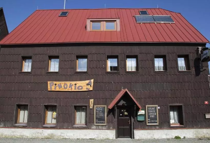 Majatalo Penzion Pinokio