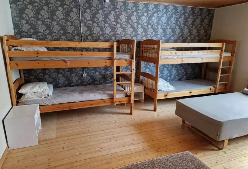 پانسیون Püha Guesthouse