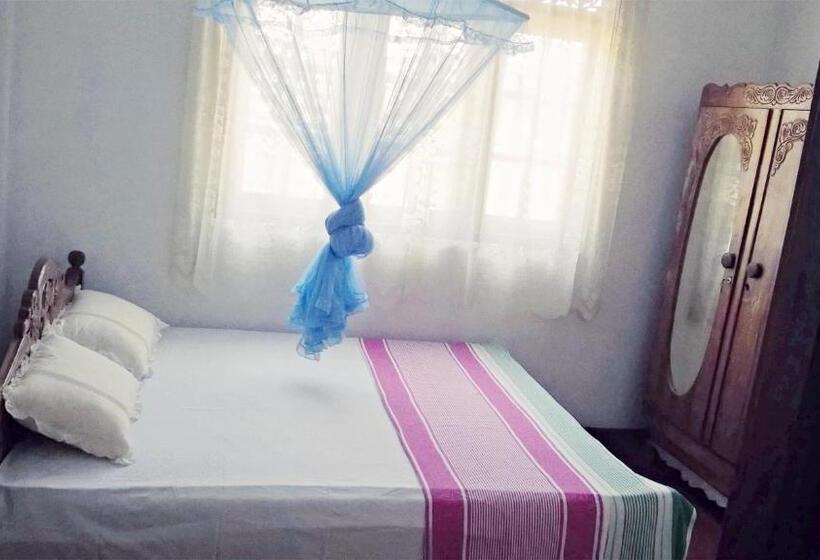 Pensió Private Beach House In Mirissa