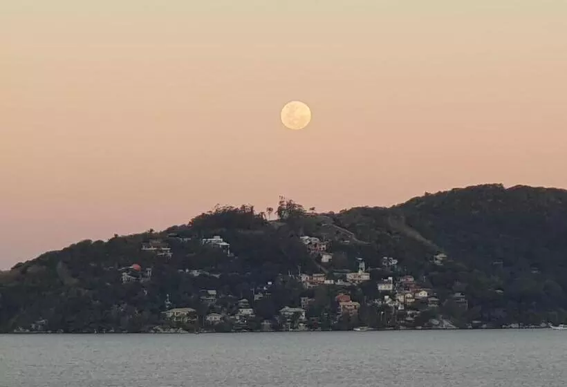 ペンション Suítes Com Vista Espetacular Da Lagoa Da Conceição