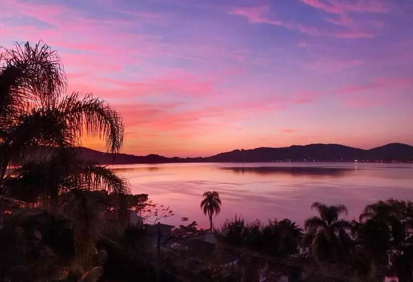 ペンション Suítes Com Vista Espetacular Da Lagoa Da Conceição