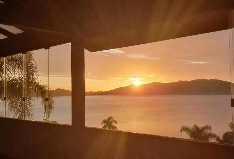 ペンション Suítes Com Vista Espetacular Da Lagoa Da Conceição