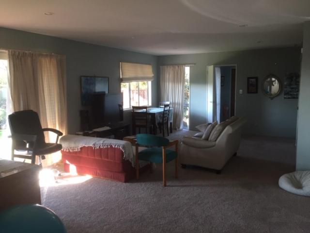 펜션 Waikuku Beach Apartment