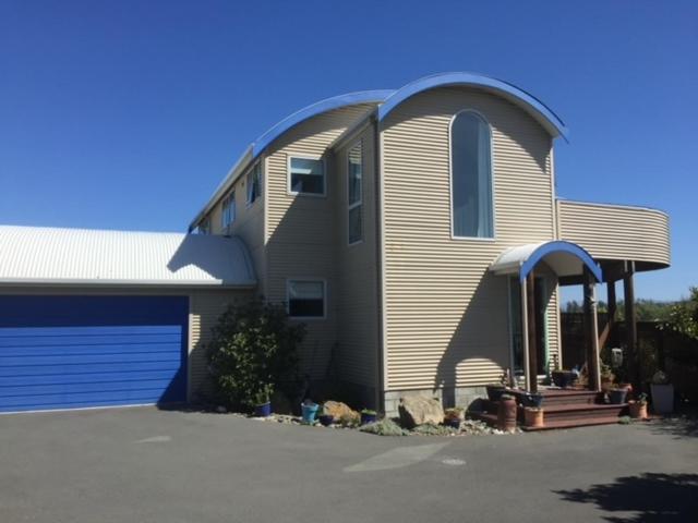 펜션 Waikuku Beach Apartment