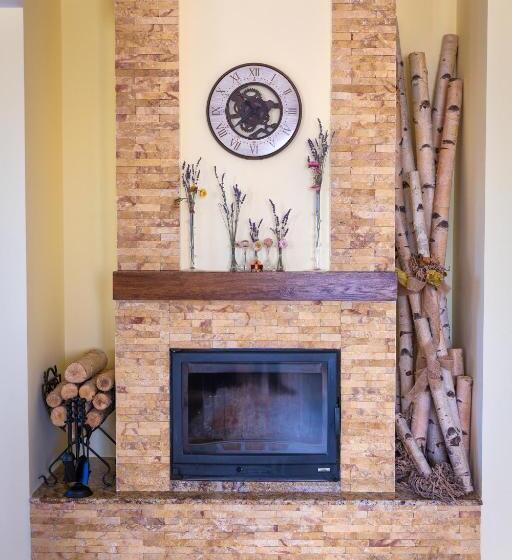 Pensiunea Agroturistica Floare De Camp