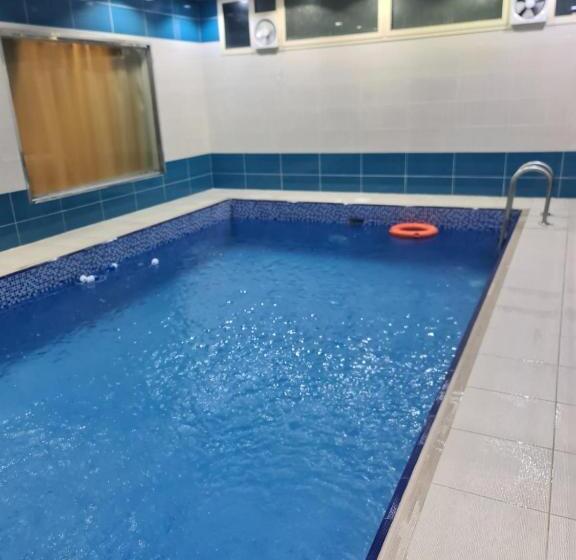 リゾートホテル شاليهات دشيل لبيوت العطلات الاقتصادية