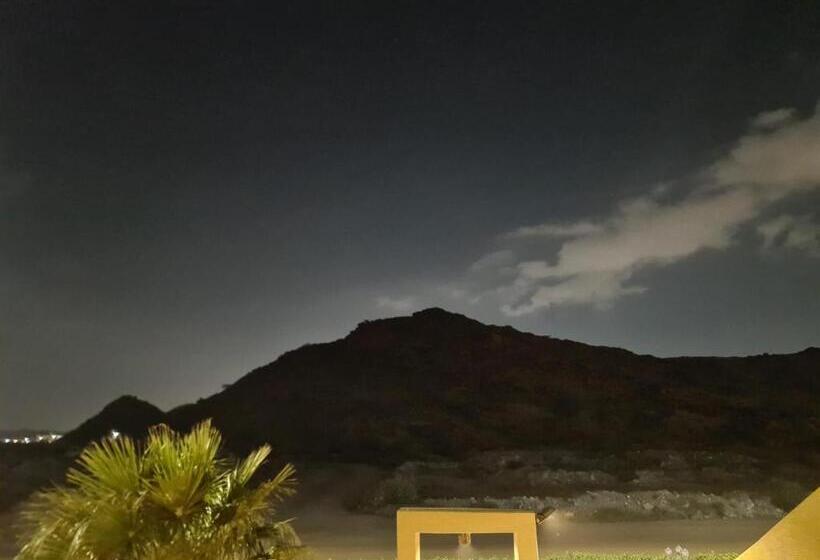 リゾートホテル شاليهات دشيل لبيوت العطلات الاقتصادية