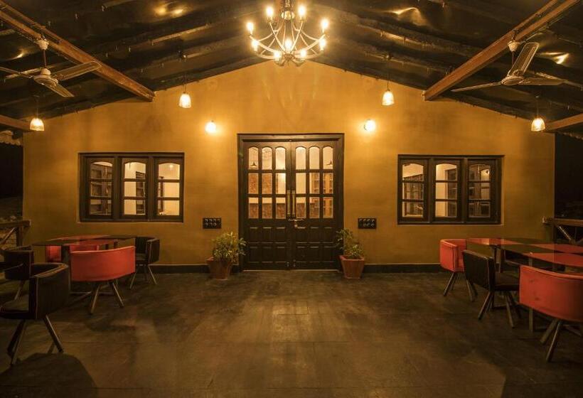 אתר נופש Wowstayz Pachmarhi Ecotel