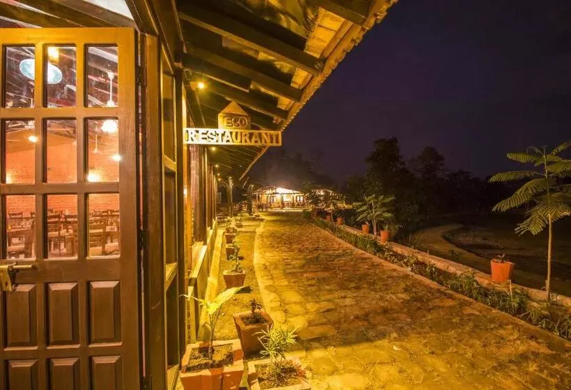 リゾートホテル Wowstayz Pachmarhi Ecotel
