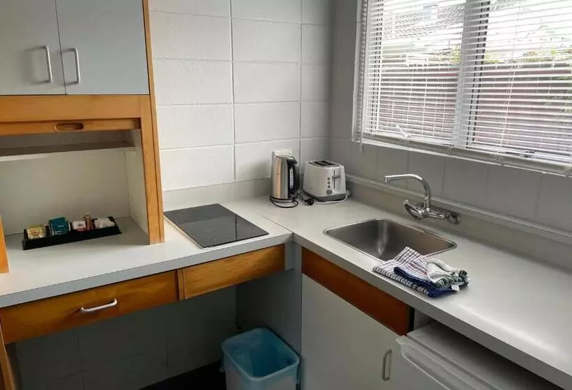 Aaron Court Motel Whangarei