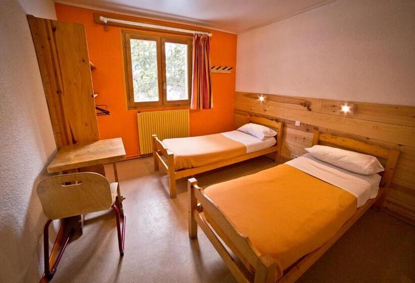 هاستل Centre De Vacances Le Val D Escreins