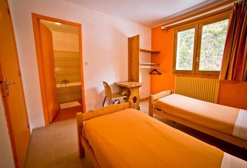 هاستل Centre De Vacances Le Val D Escreins