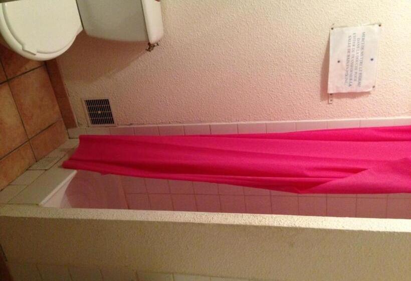 هاستل Centre De Vacances Le Val D Escreins