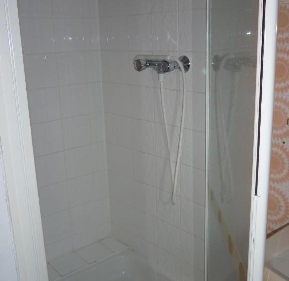 هاستل Centre De Vacances Le Val D Escreins