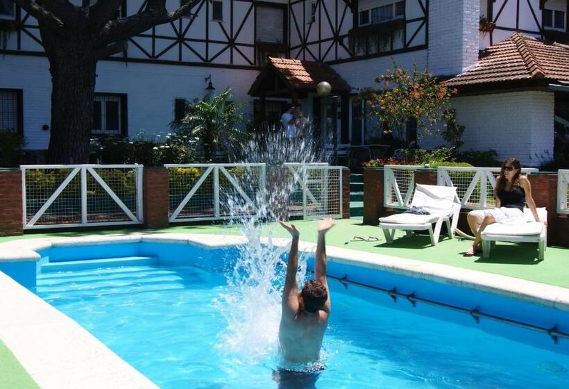 הוסטל Hosteria Actinia