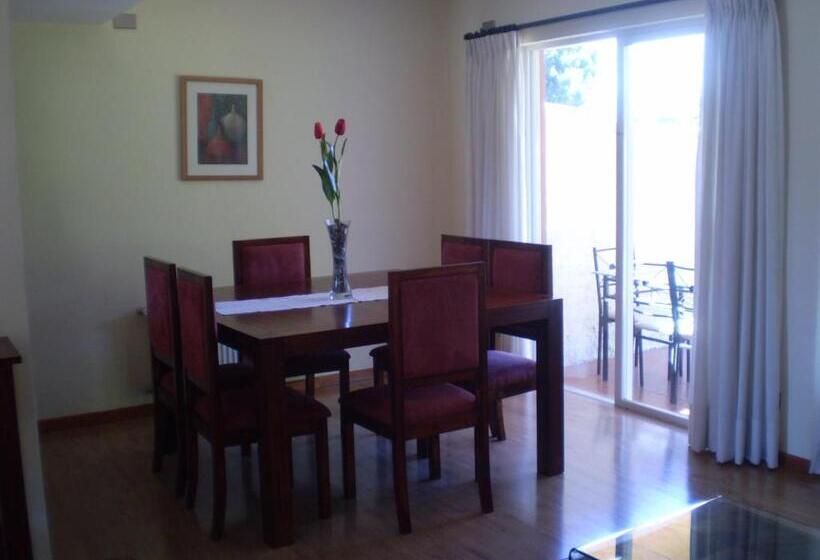 Apart Hotel Sol Y Lago