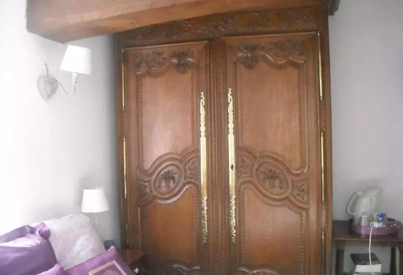 ベッドアンドブレックファースト Chambres D Hôtes Des Grands Prés