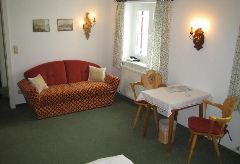 مبيت وإفطار Haus Dr. Küng