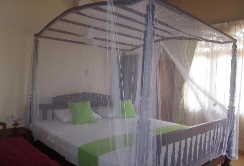 مبيت وإفطار Southern Villa