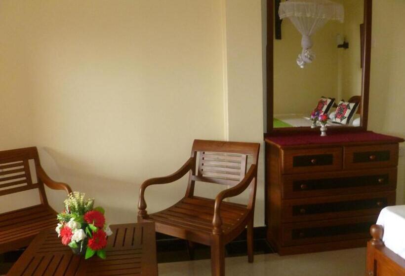 مبيت وإفطار Southern Villa