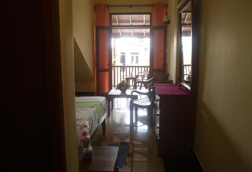 مبيت وإفطار Southern Villa