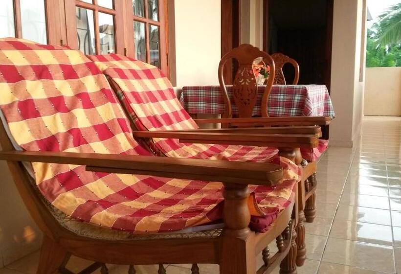 مبيت وإفطار Southern Villa