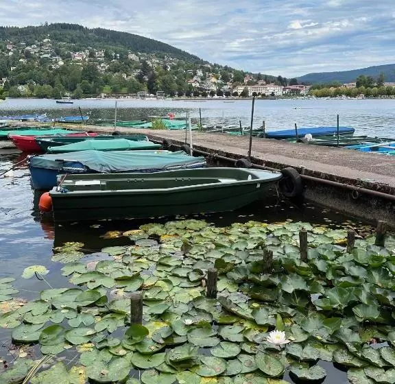 تختخواب و صبحانه Villa Moncoeur