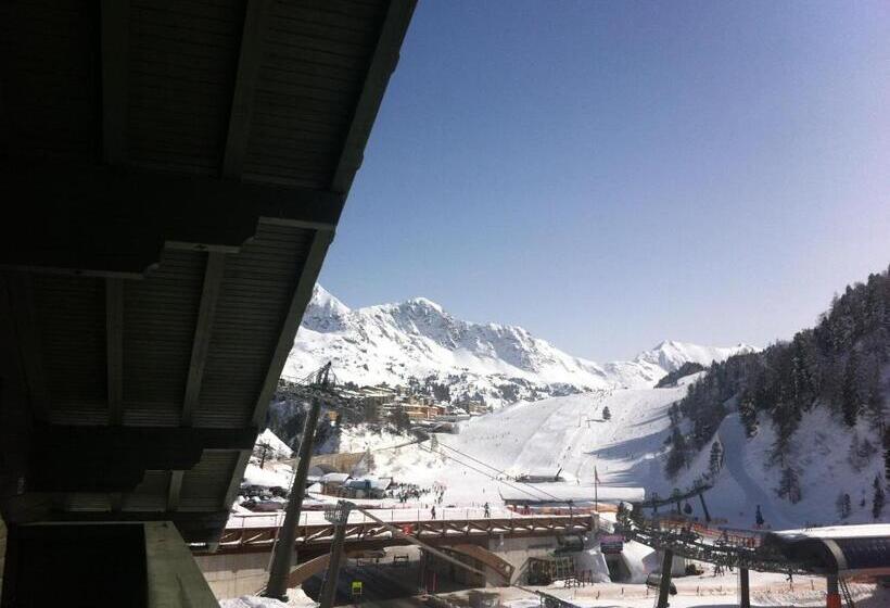 ホテル Appartement Winter