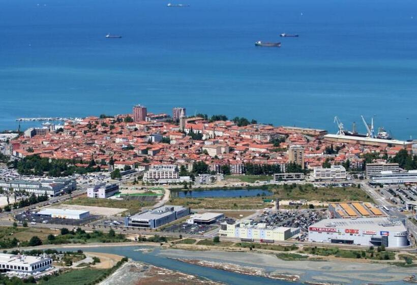 هتل Farm Stay Domačija Butul