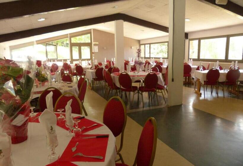 Отель Les Aveilles