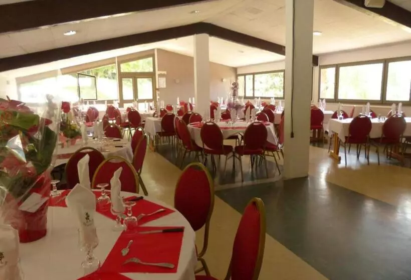 ホテル Les Aveilles