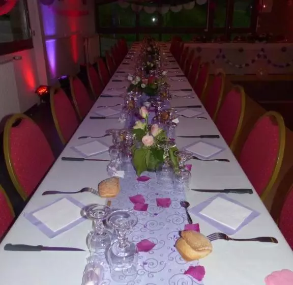 ホテル Les Aveilles