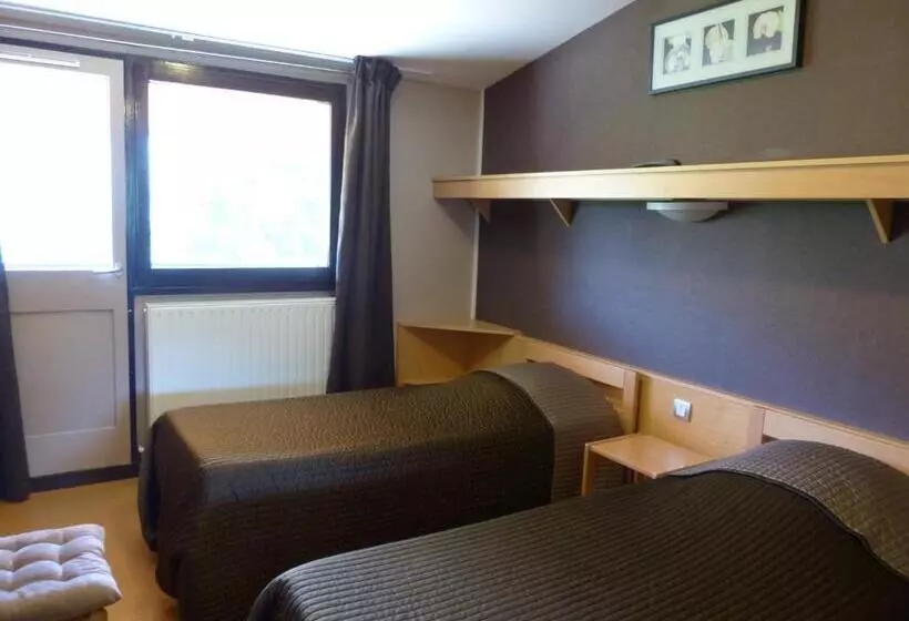 ホテル Les Aveilles