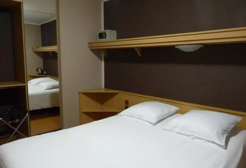 ホテル Les Aveilles