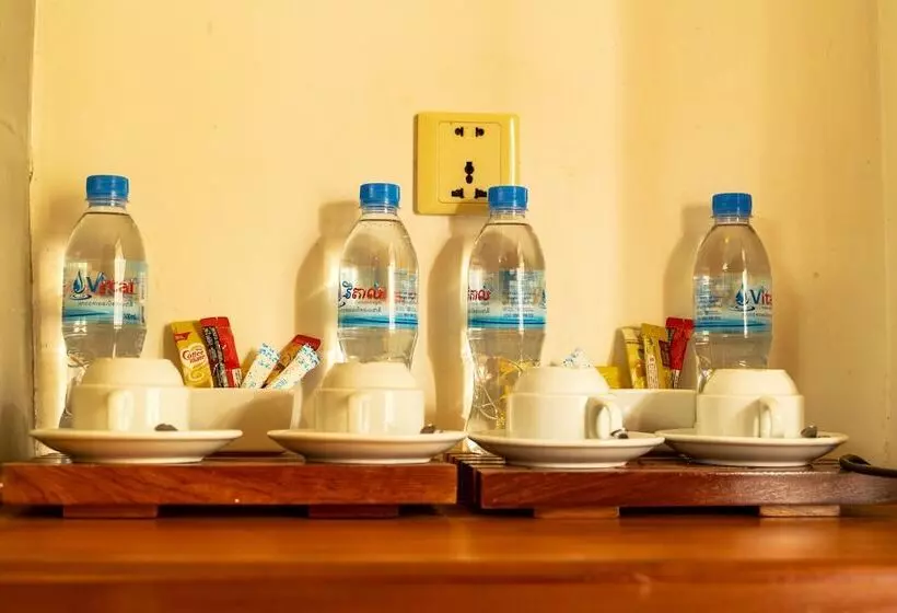 Hotelli Lok Taneuy Residence