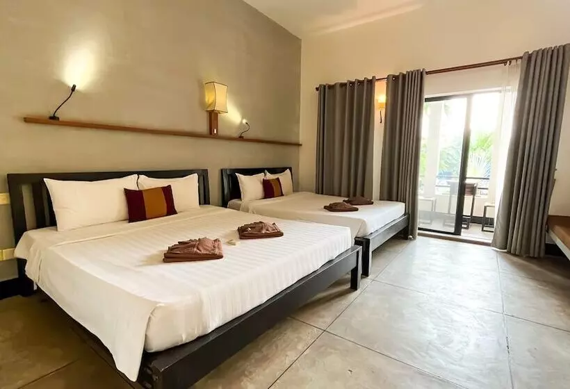 Hotelli Lok Taneuy Residence