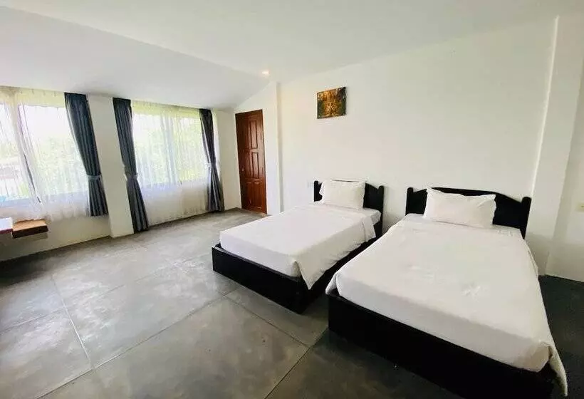 Hotelli Lok Taneuy Residence