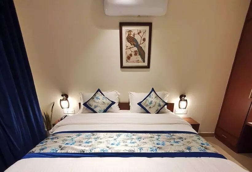 ホテル The Lake Hill