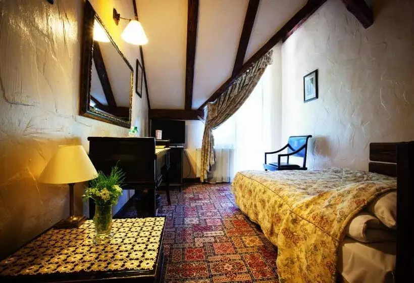 Hotelli Vezha Vedmezha