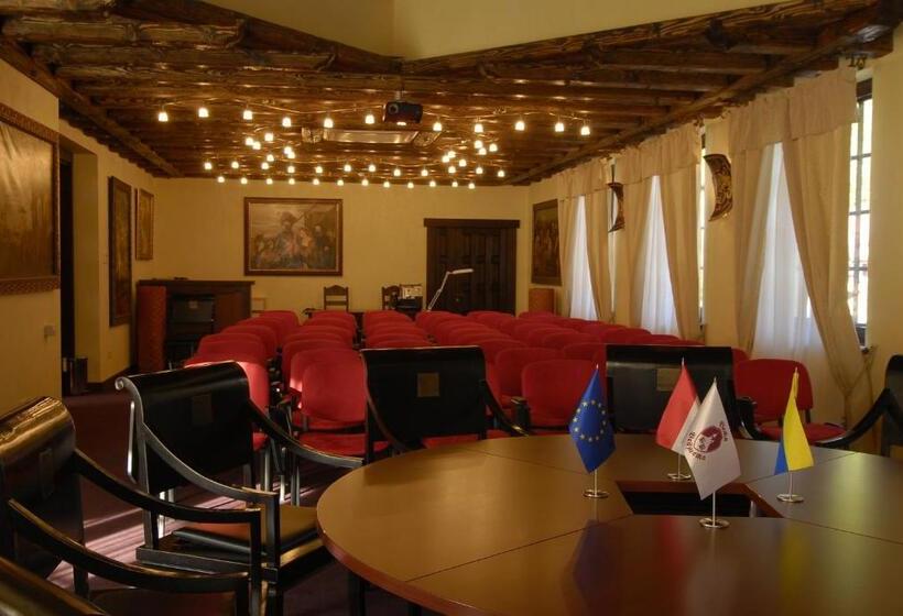 فندق Vezha Vedmezha