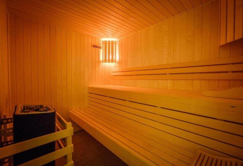 هتل Village Le Grand Fourchon