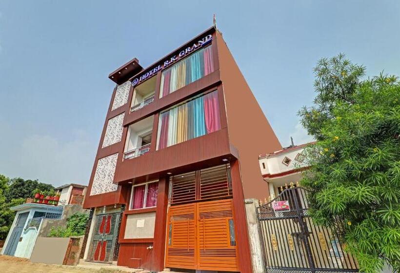 Oyo Flagship 86660 Hotel Rk Grand