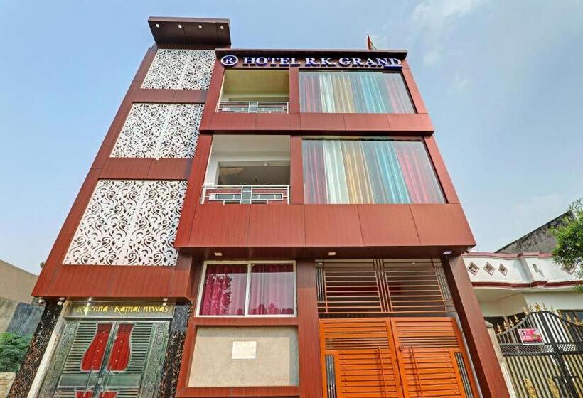 Oyo Flagship 86660 Hotel Rk Grand