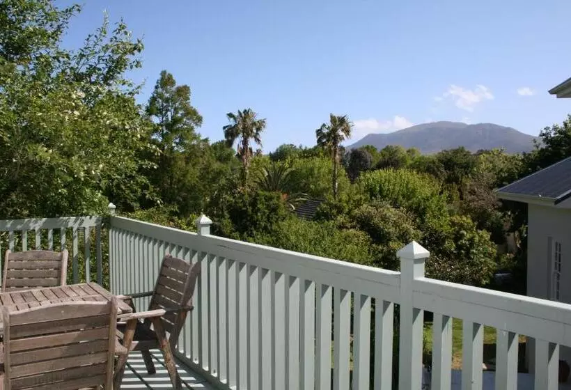 ペンション Constantia Cottage Warblers Nest