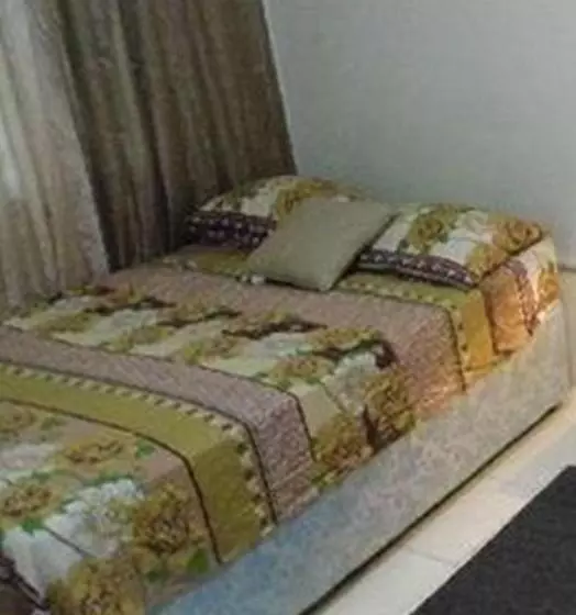 پانسیون Tonys Guest House