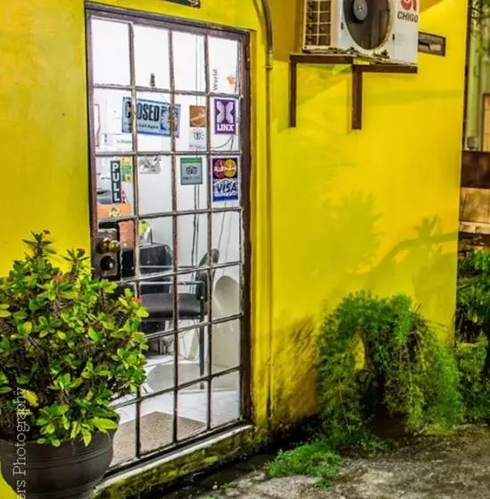 پانسیون Tonys Guest House