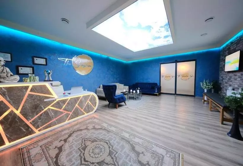 Lomakeskus The Sunshine Otel