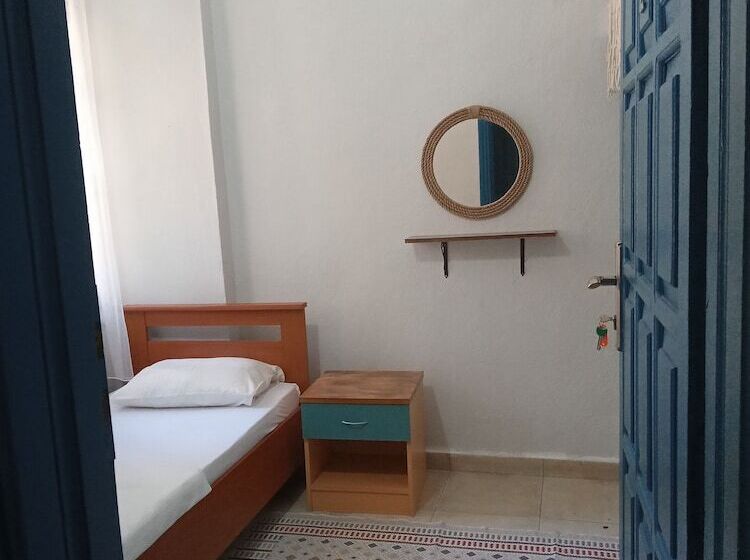 Ayvalık Leya Pansiyon