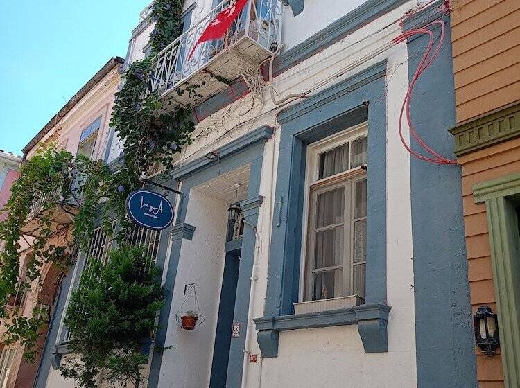 Ayvalık Leya Pansiyon