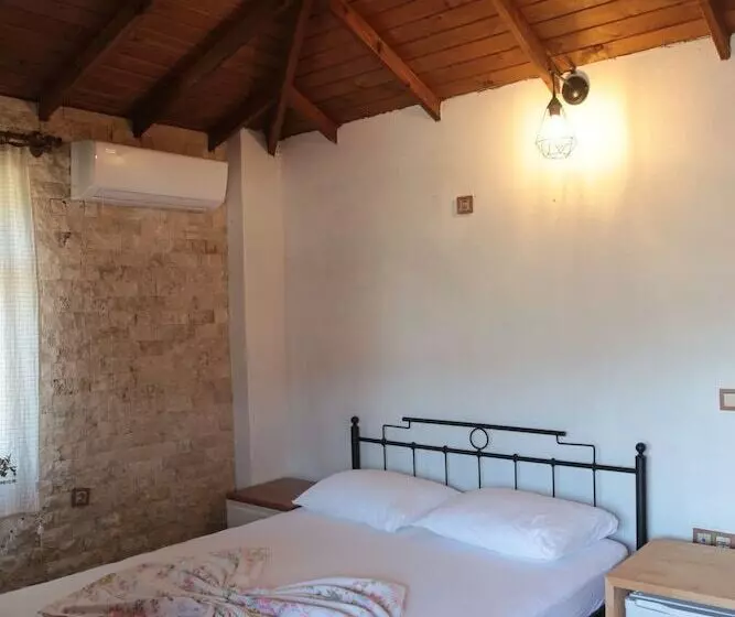 Aamiaismajoitus (B&B) Theia Boutique